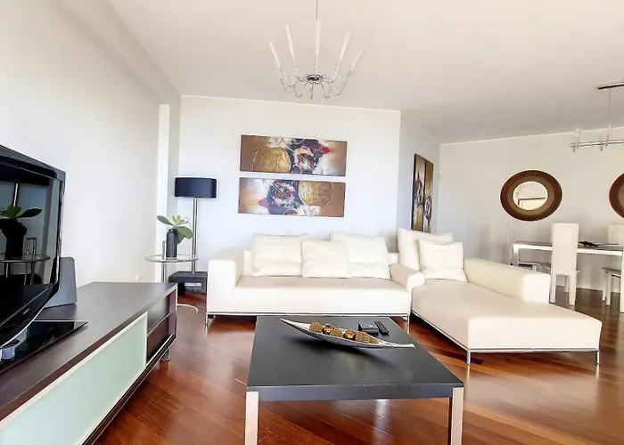 Sunset Bay By Lovelystay Apartment *